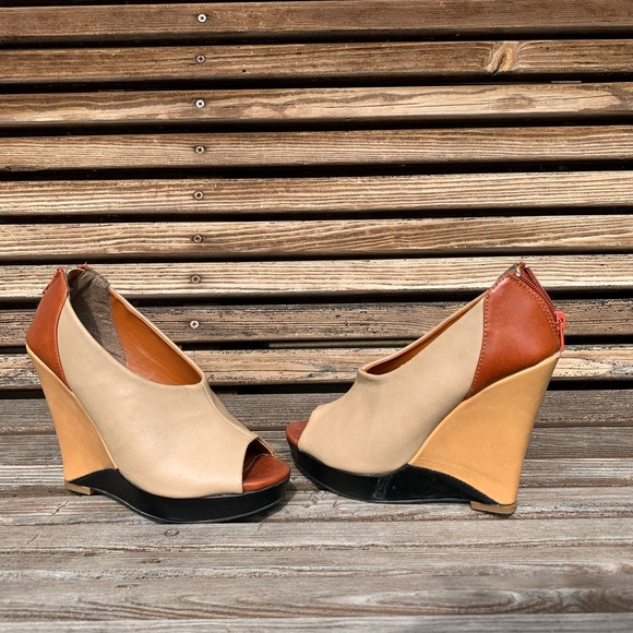 Super Cute Wedges From ModCloth - Picture 2 of 4